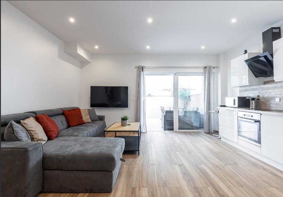Loft A Deux Pas De La Avec Terrasse N2 * Nizza